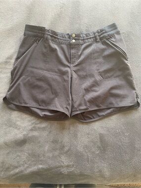 Kuhl Women's Shorts in Gray
